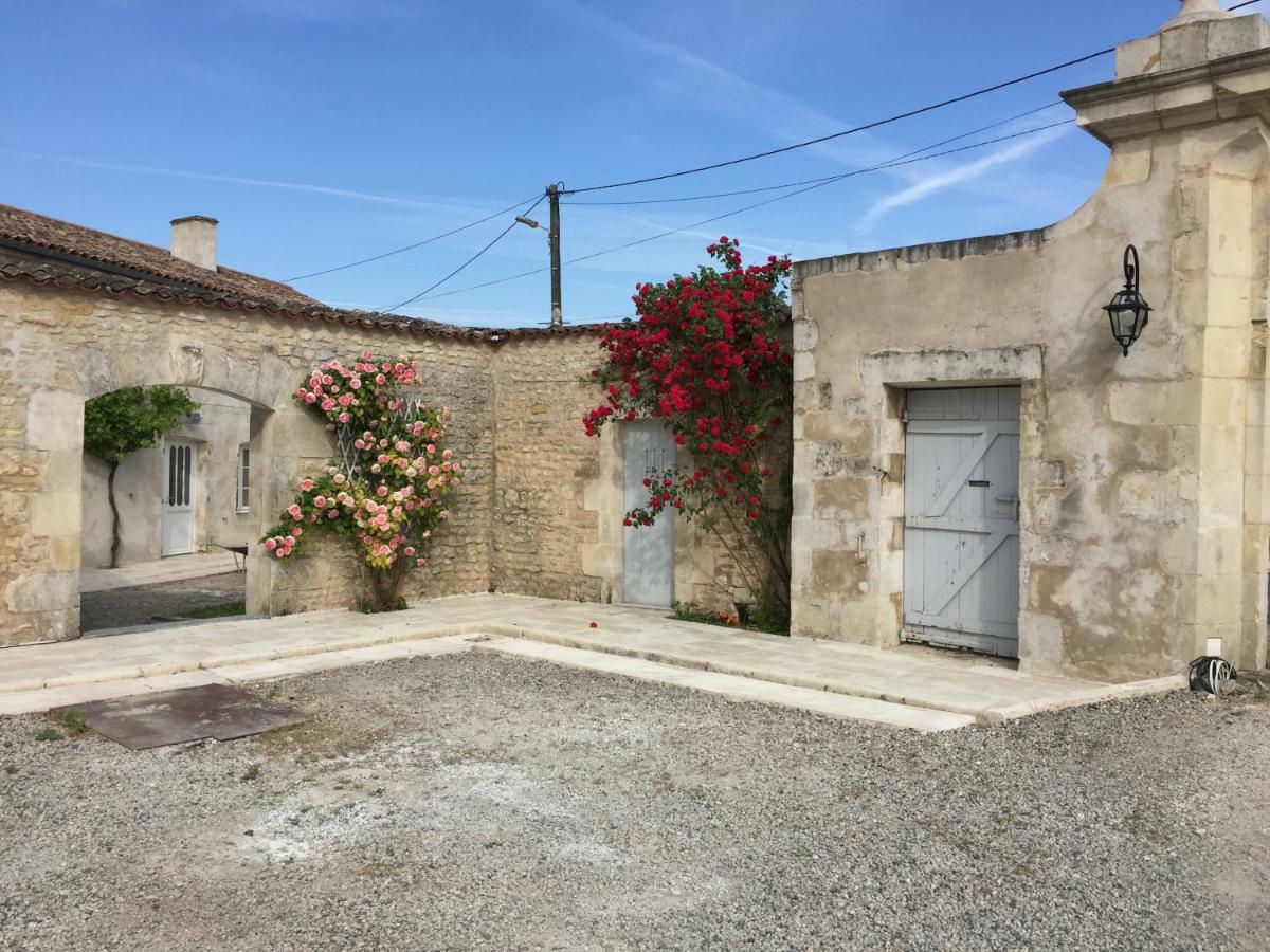 Maison De Charme La Rochelle Ile De Re Dompierre-sur-Mer ภายนอก รูปภาพ